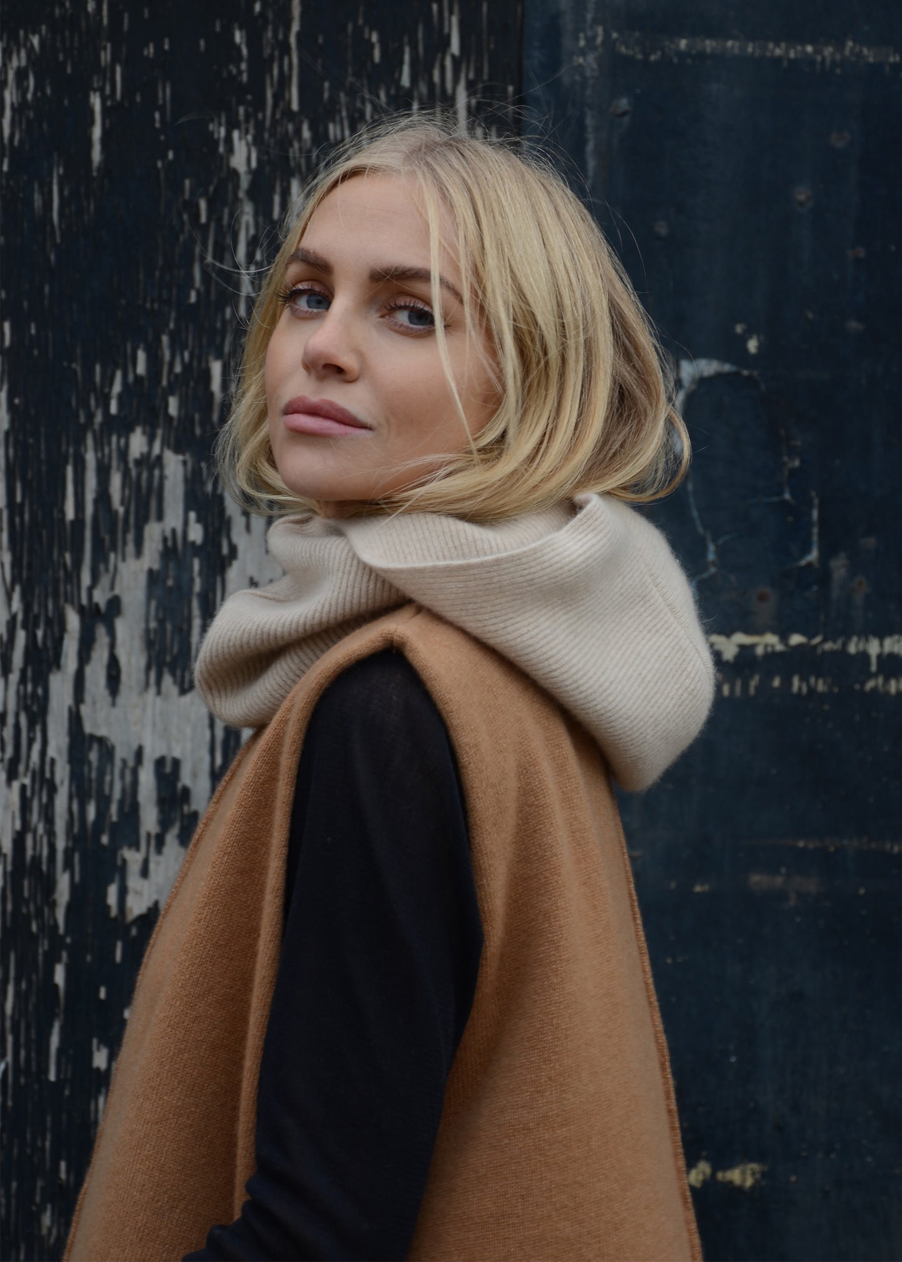 Cashmere Rib Hood | Oat