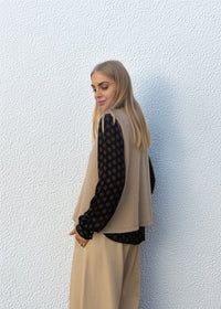 Cashmere Cable Front Vest Top | Oat