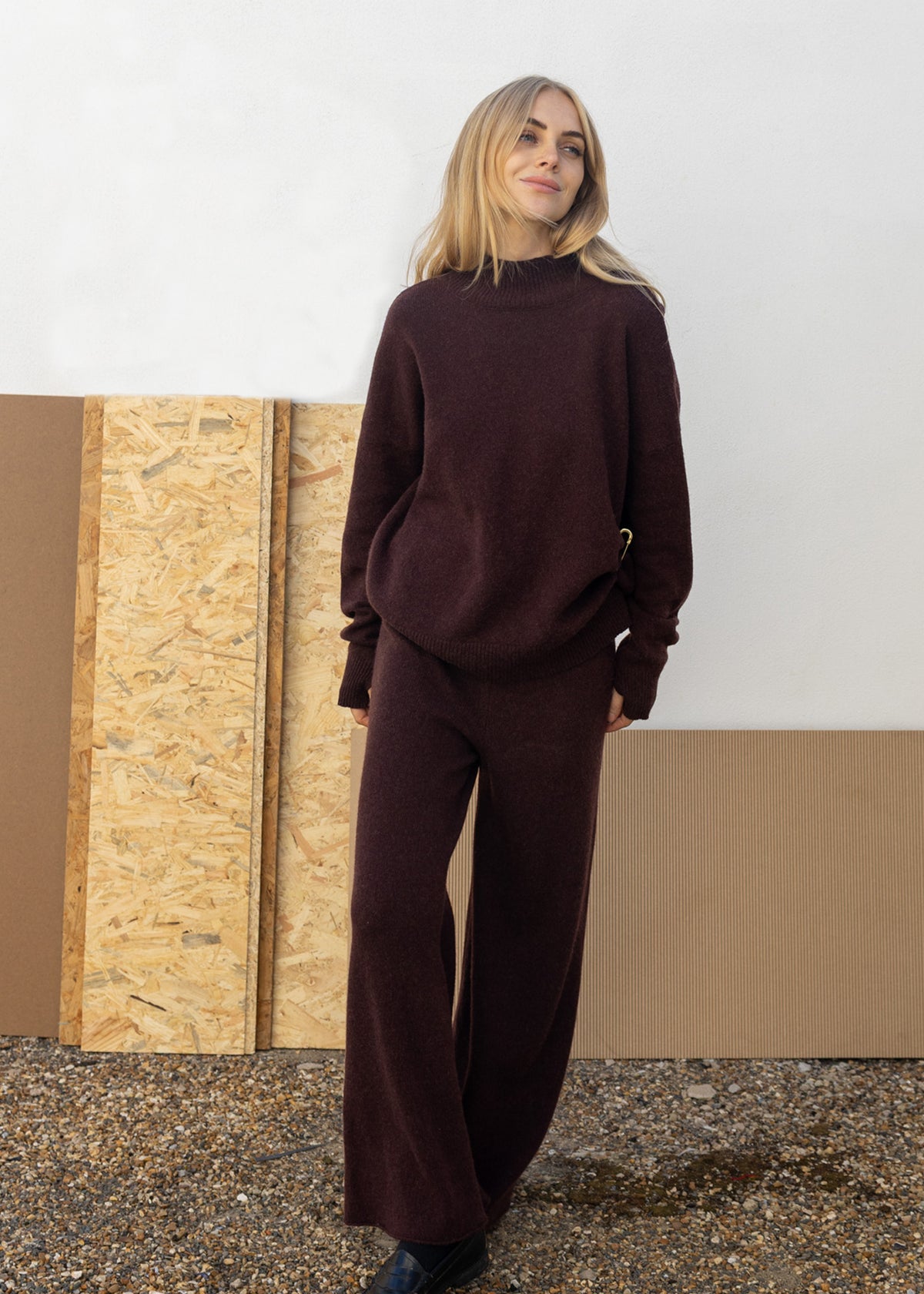 High Neck Cashmere Sweater | Raisin
